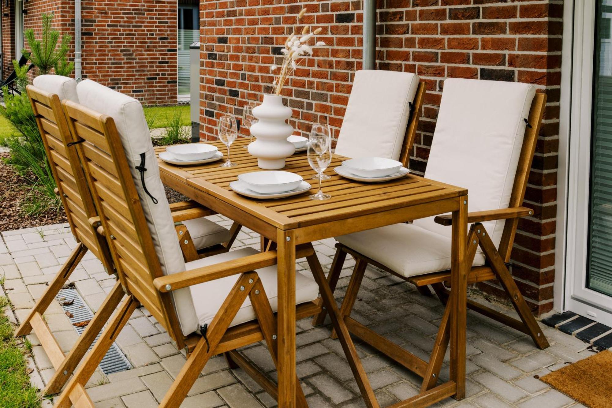 Kuesten De - 1 Direkte Deichlage, Terrasse, 53qm Apartment Greetsiel
