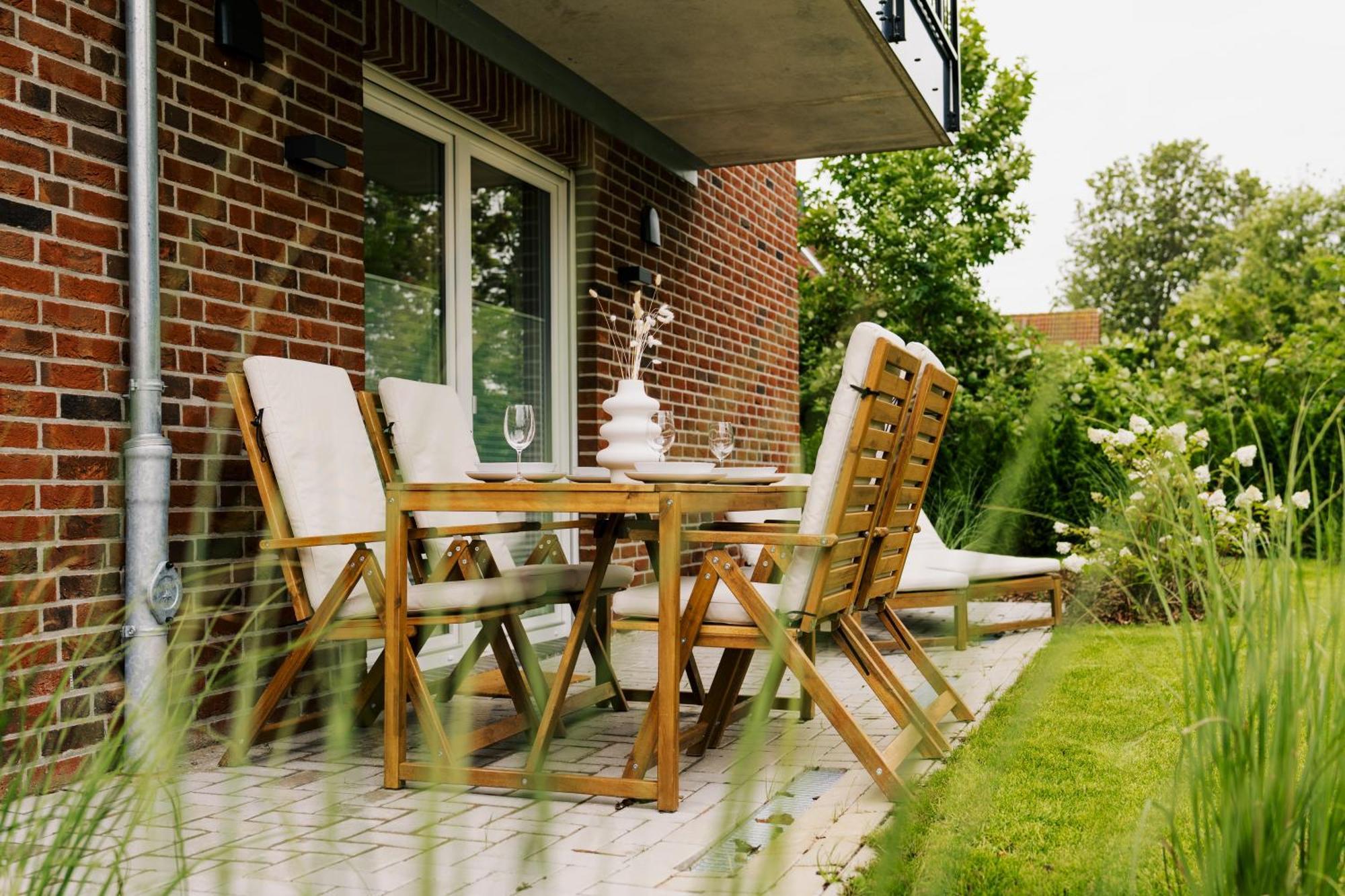 Kuesten De - 1 Direkte Deichlage, Terrasse, 53qm * Greetsiel